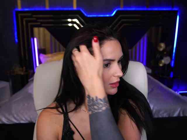 Milashaaaa webcam