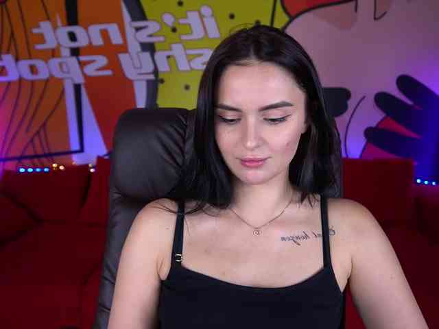 Milashaaaa webcam