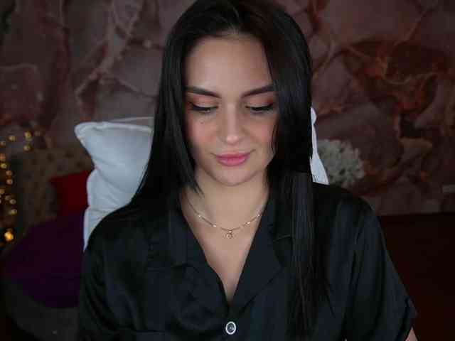 Milashaaaa webcam