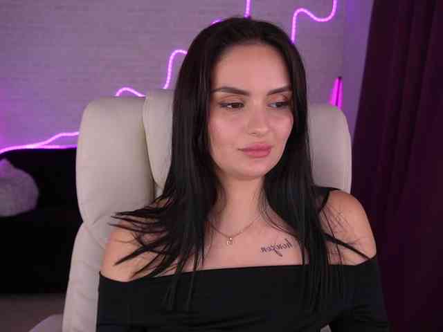 Milashaaaa webcam