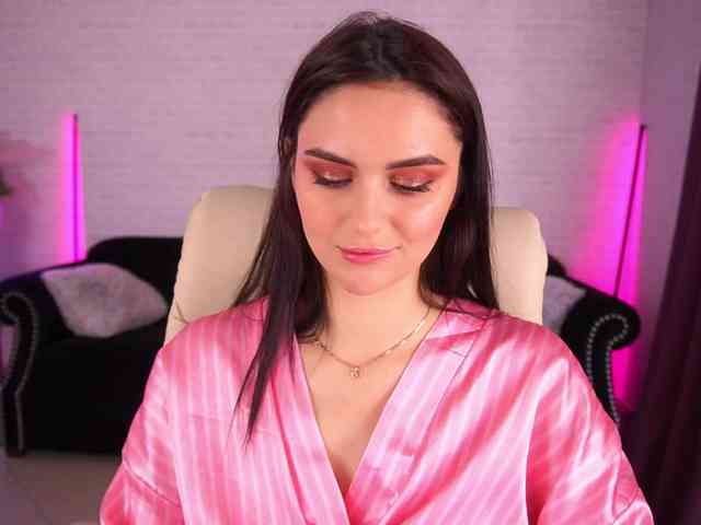 Milashaaaa webcam