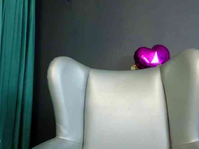 SophieRossy webcam