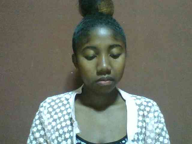 Nathalie0 webcam