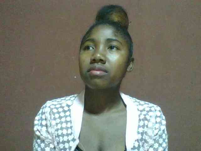 Nathalie0 webcam