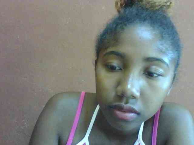 Nathalie0 webcam