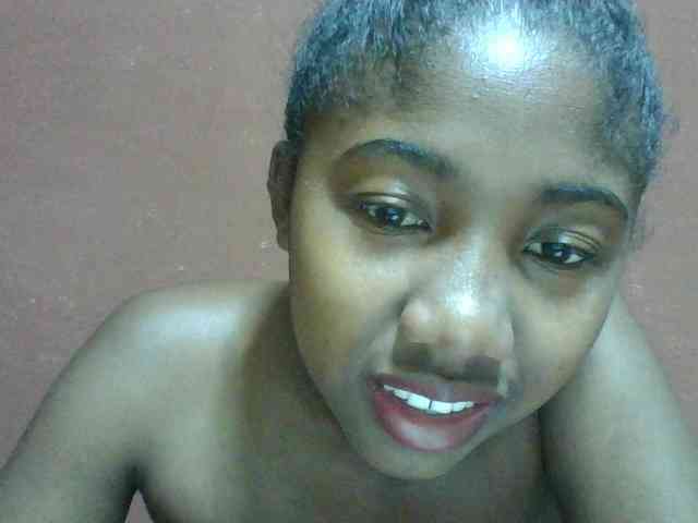 Nathalie0 webcam
