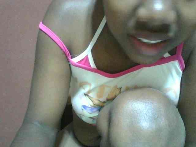 Nathalie0 webcam