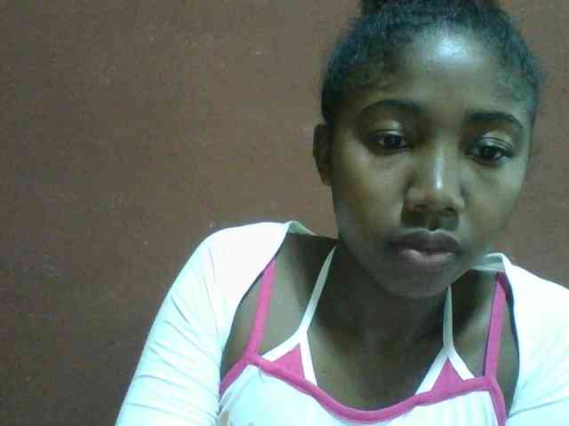 Nathalie0 webcam