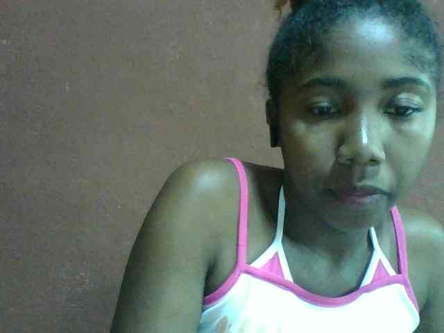 Nathalie0 webcam