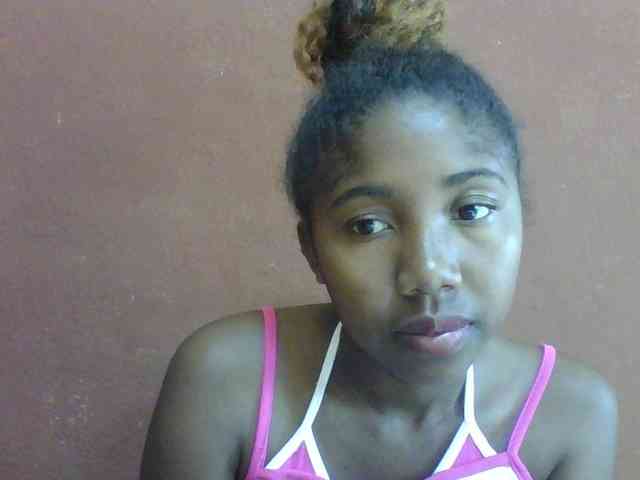 Nathalie0 webcam