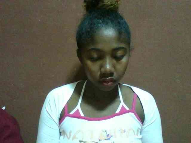 Nathalie0 webcam