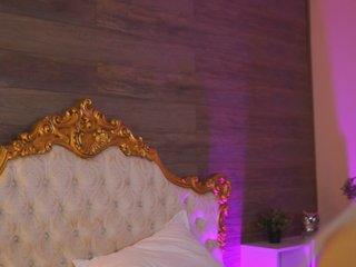 JuicyJessye Porn Show