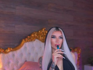 JuicyJessye Porn Show