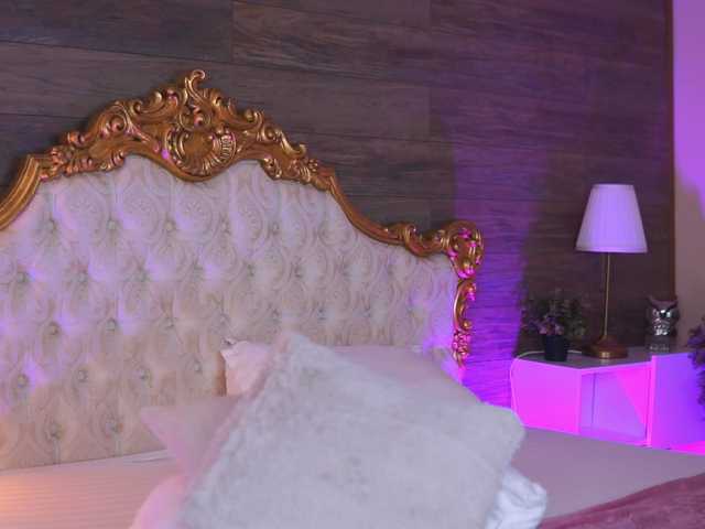 JuicyJessye from BongaCams is Freechat