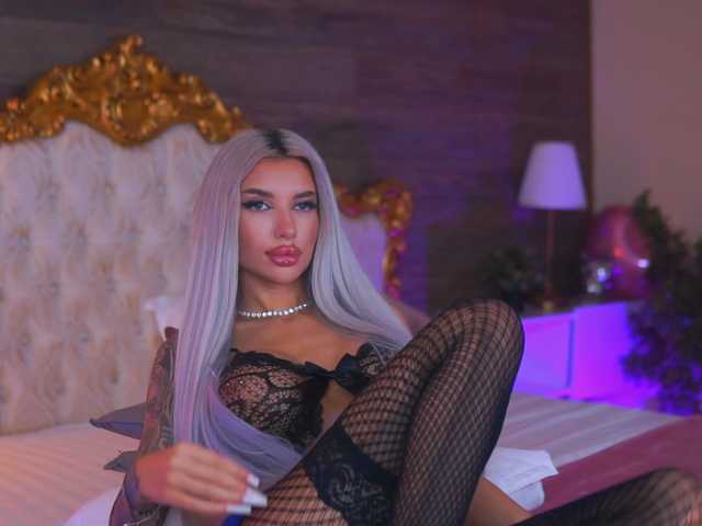  JuicyJessye chat room