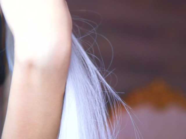 JuicyJessye's BongaCams show and profile