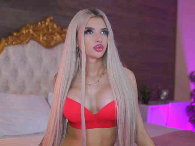 JuicyJessye webcam
