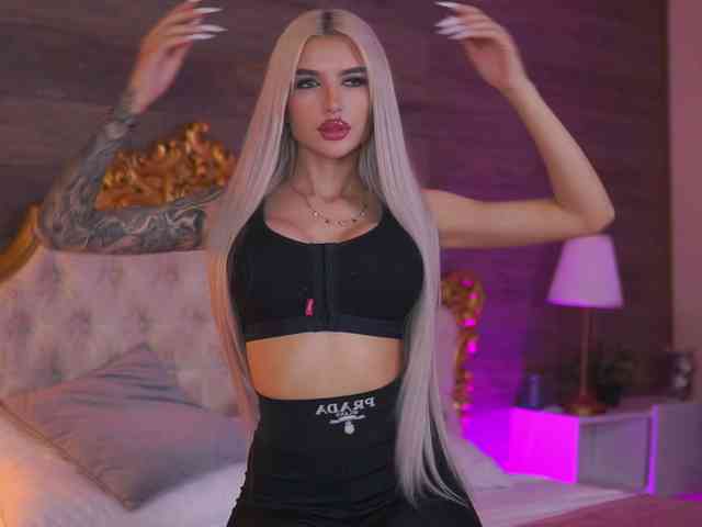JuicyJessye webcam