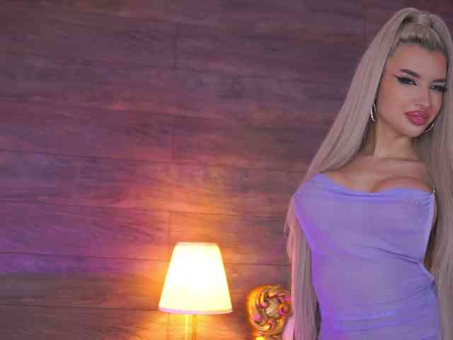 JuicyJessye webcam