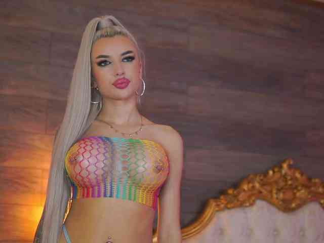 JuicyJessye webcam