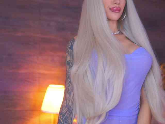 JuicyJessye JuicyJessye