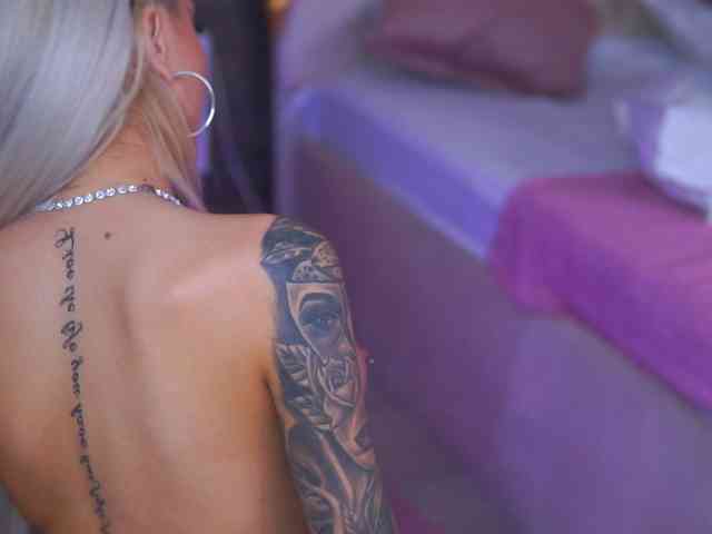 JuicyJessye JuicyJessye