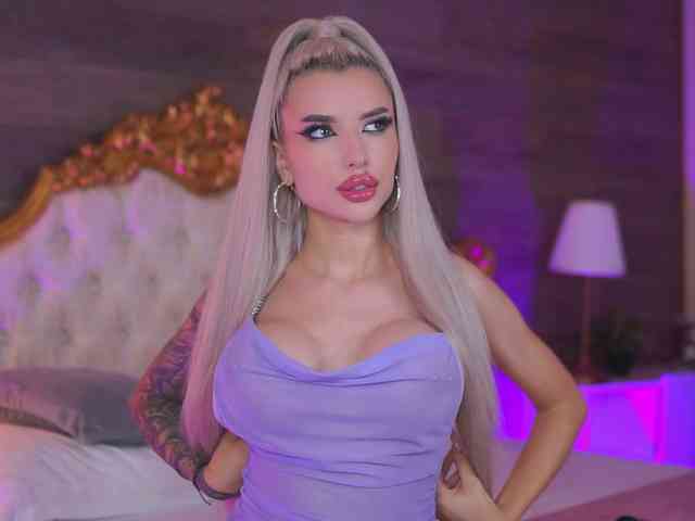live cam room JuicyJessye