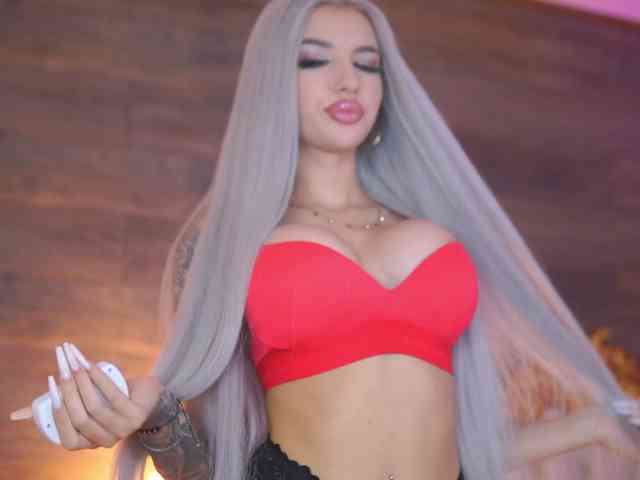 JuicyJessye webcam