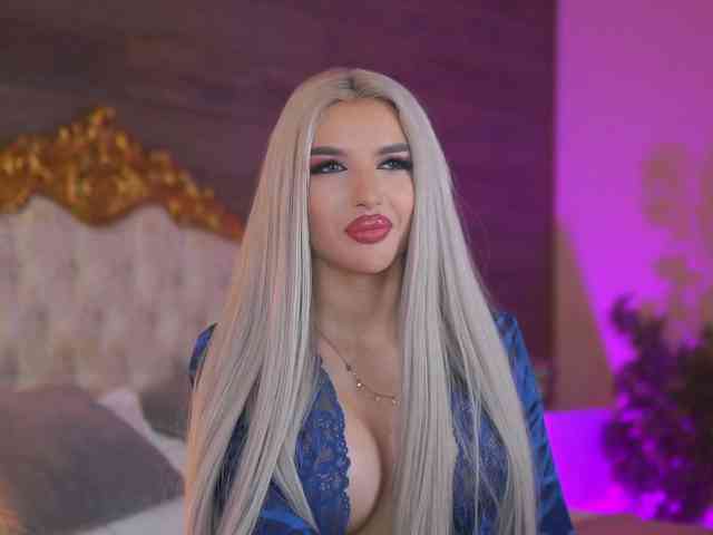 JuicyJessye webcam