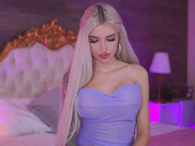 JuicyJessye webcam