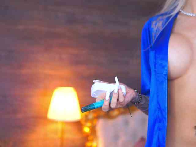 JuicyJessye JuicyJessye