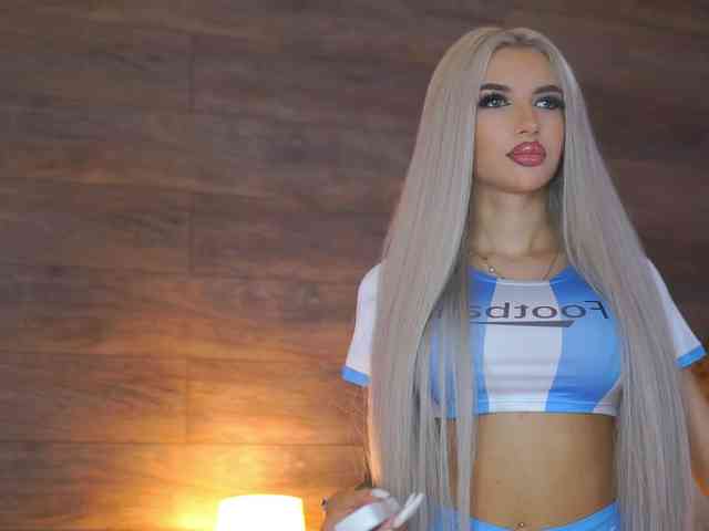 JuicyJessye webcam
