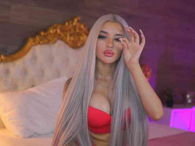 JuicyJessye webcam