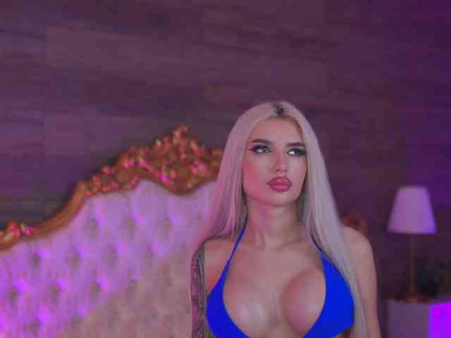 JuicyJessye JuicyJessye