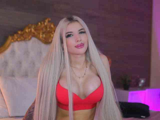 JuicyJessye webcam