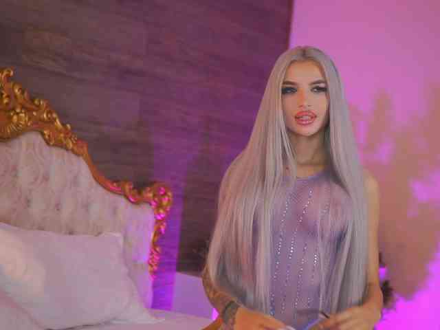 JuicyJessye webcam