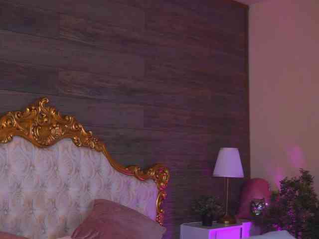 JuicyJessye JuicyJessye