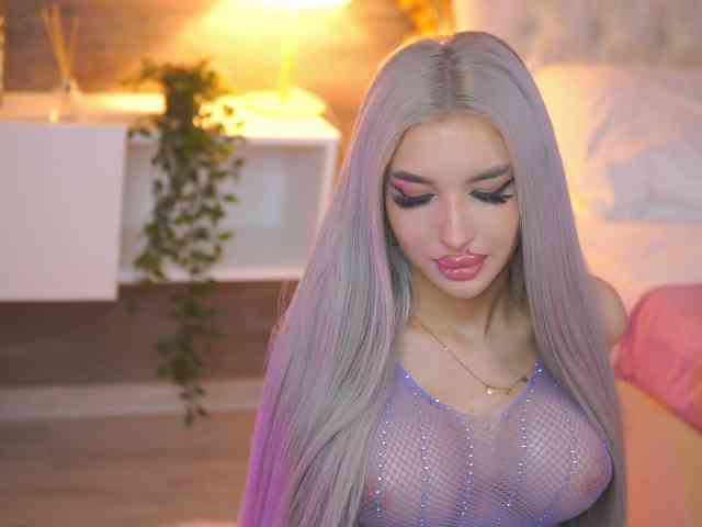 JuicyJessye webcam