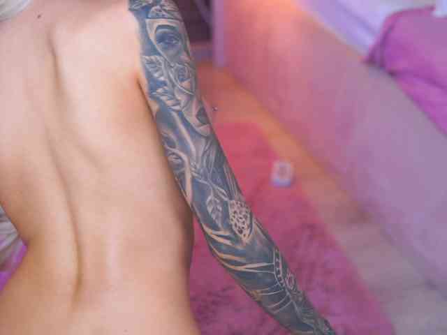 JuicyJessye JuicyJessye