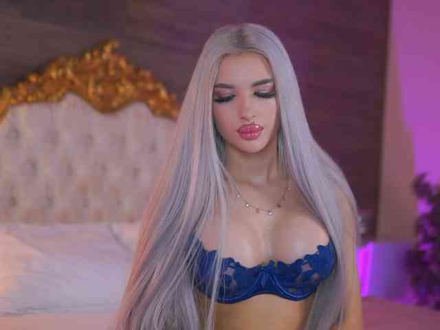JuicyJessye webcam