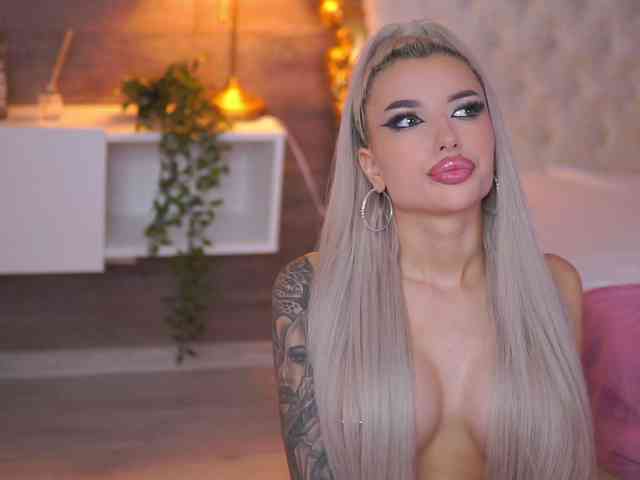 videochat nude JuicyJessye