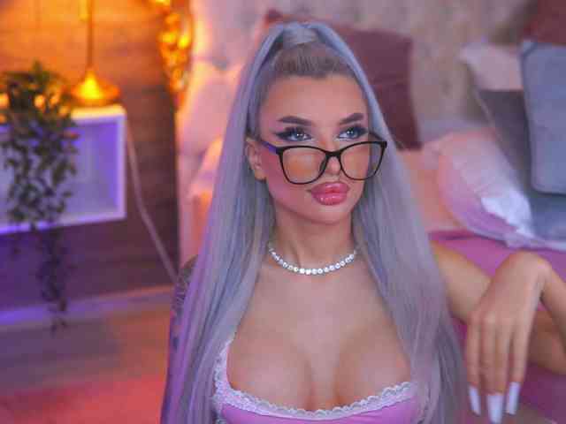 JuicyJessye JuicyJessye