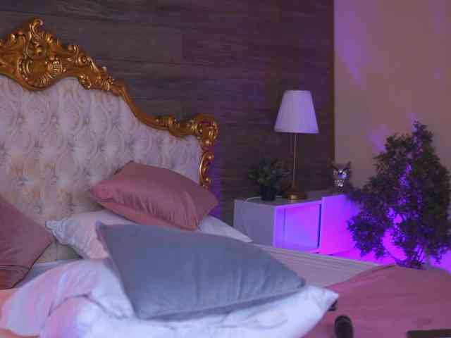 JuicyJessye Live Webcam on BongaCams