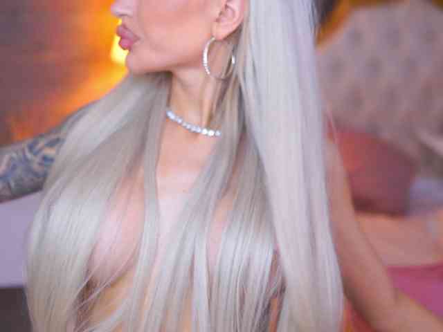 JuicyJessye JuicyJessye