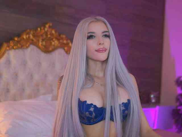 JuicyJessye webcam