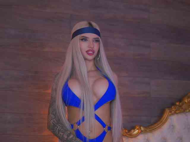 JuicyJessye webcam