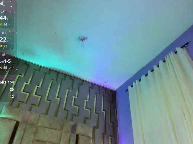 scarlethit webcam