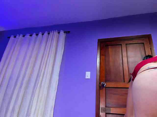 scarlethit webcam