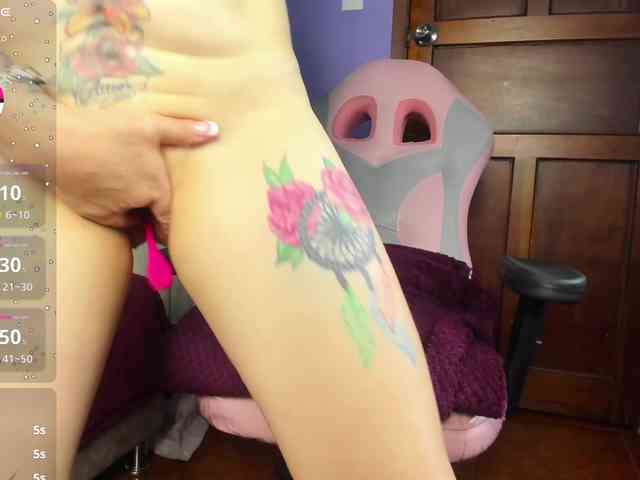 scarlethit webcam