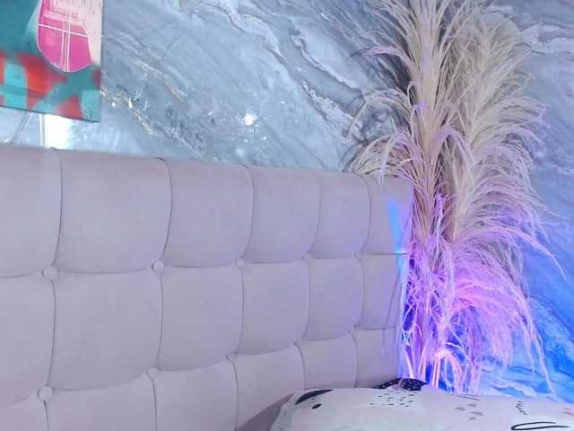 taylorlee's BongaCams show and profile